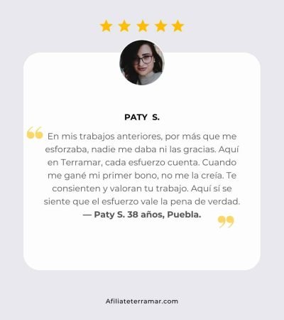 Grey Minimal Customer Review Quote Instagram Post (8)